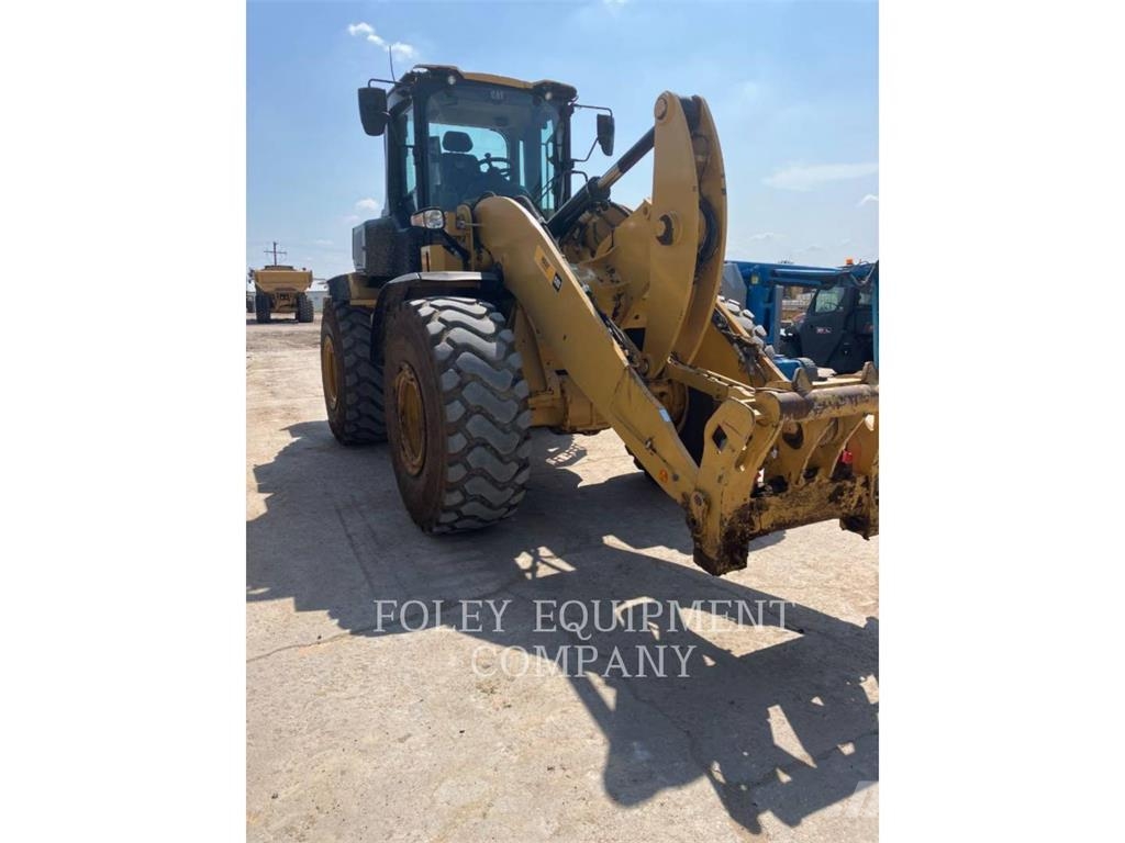 CAT 938-14HLAH Iekrāvēji uz riteņiem