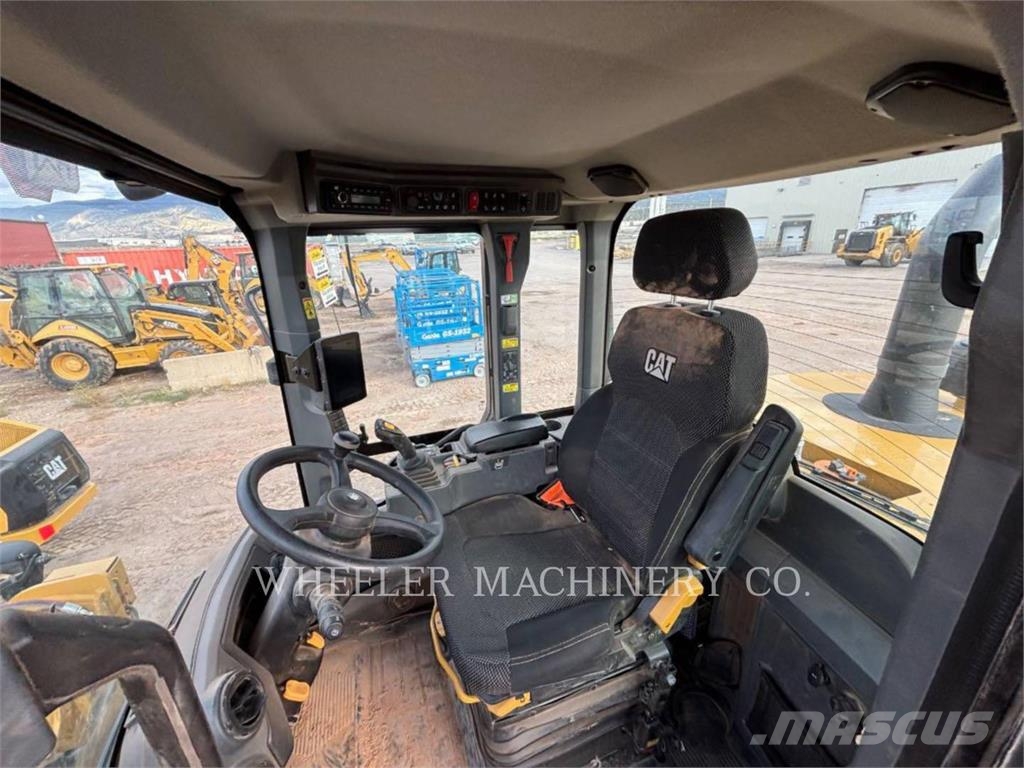 CAT 938 QC Naudoti ratiniai krautuvai