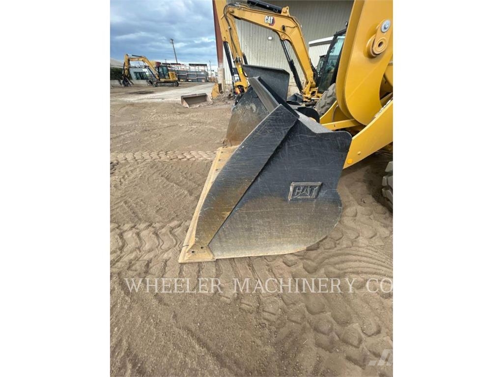 CAT 938 QC Gumikerekes homlokrakodók