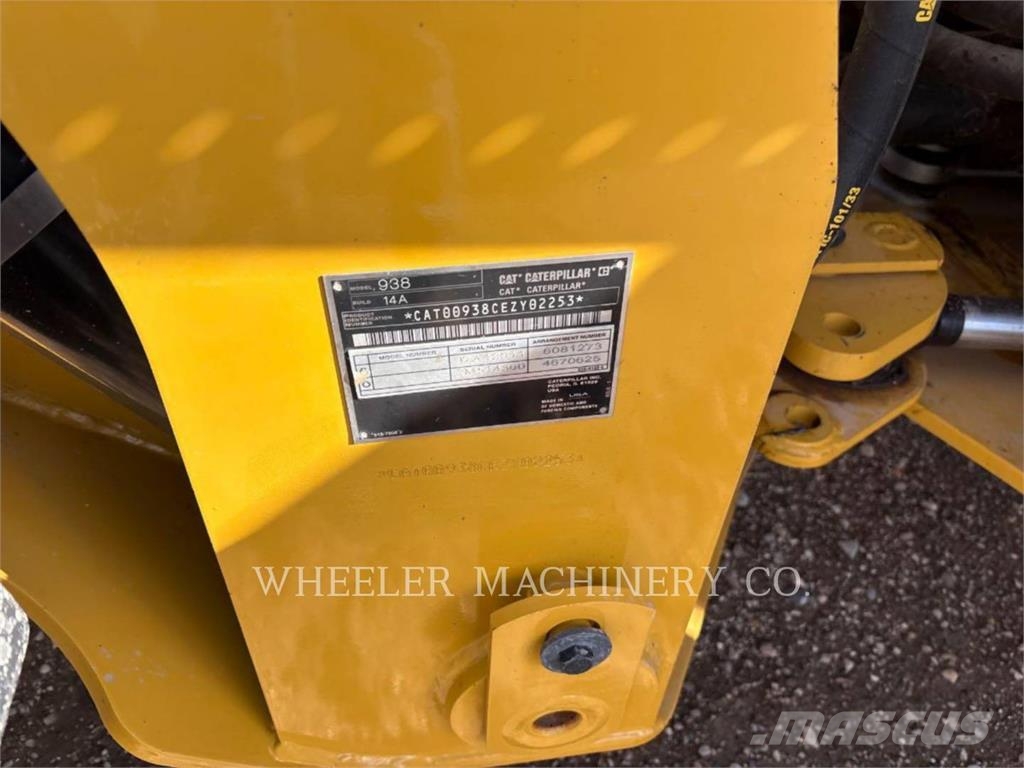CAT 938 QC 3V Фронтальні навантажувачі