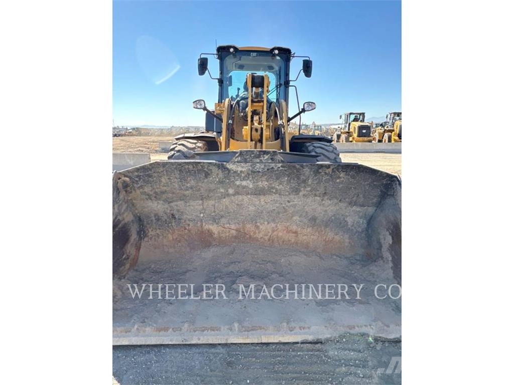 CAT 938 QC 3V Фронтальні навантажувачі