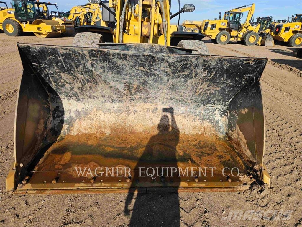 CAT 93814 Radlader