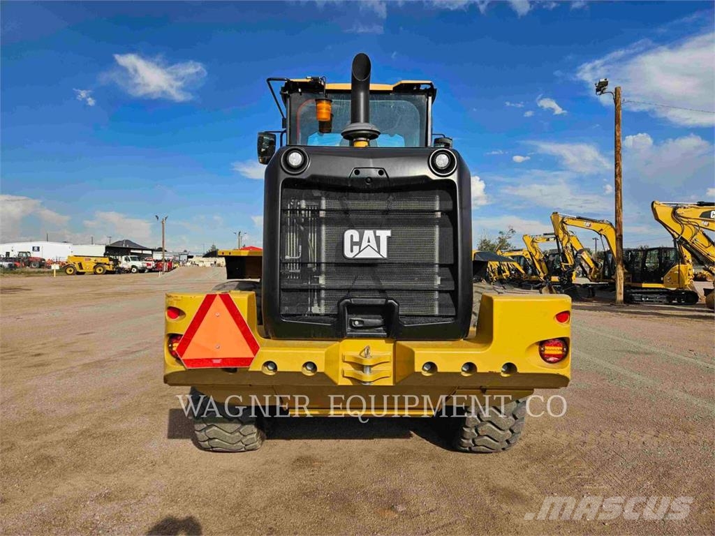 CAT 93814 Gumikerekes homlokrakodók