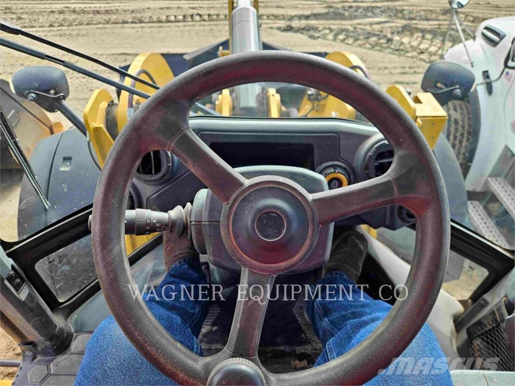 CAT 93814 Wheel loaders