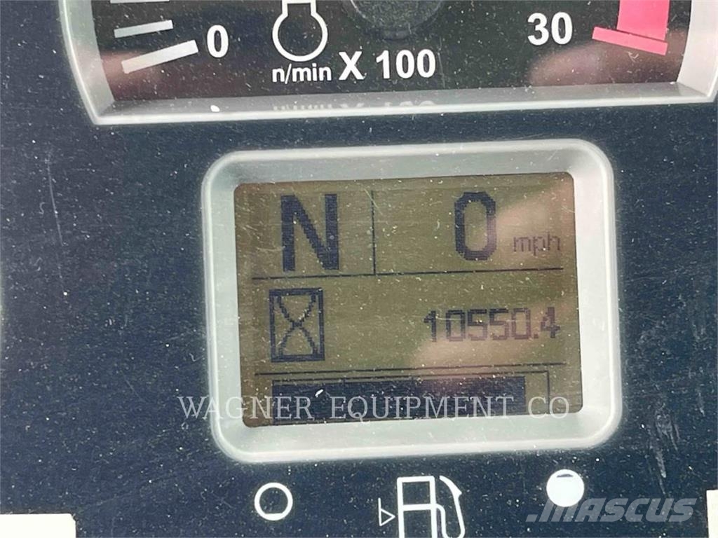 CAT 938K Chargeuse sur pneus