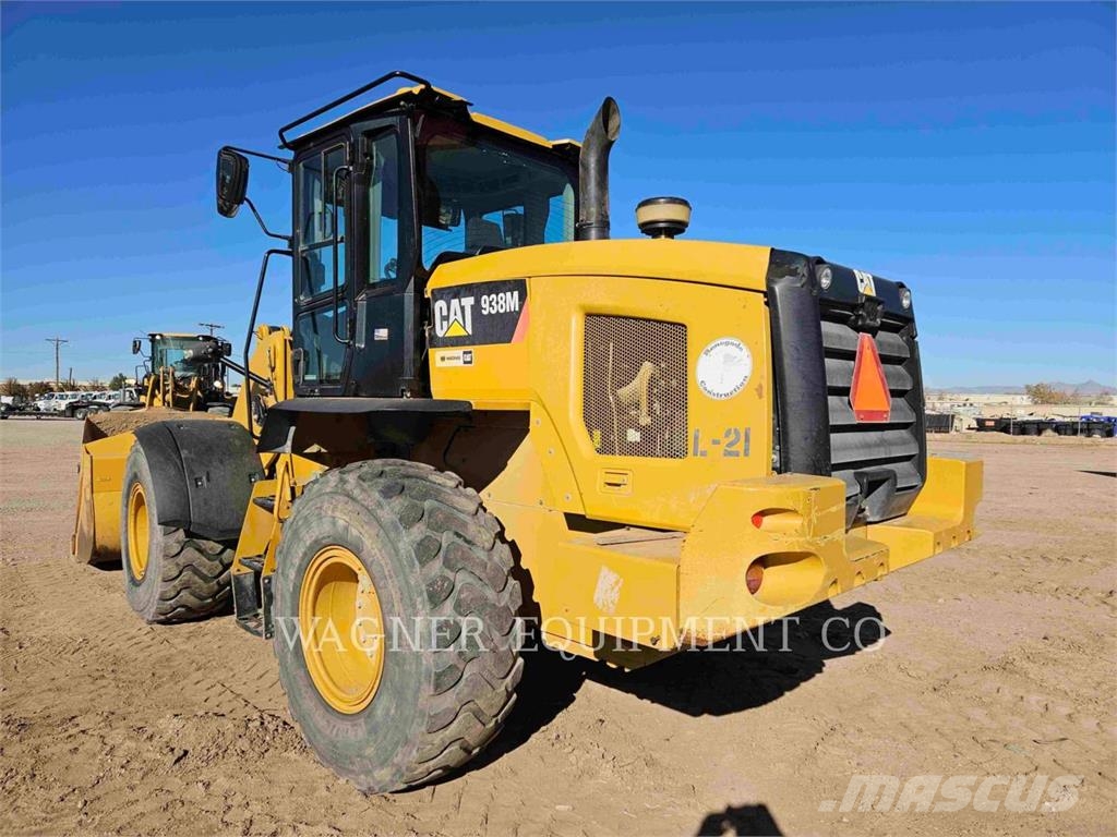 CAT 938M 휠로우더