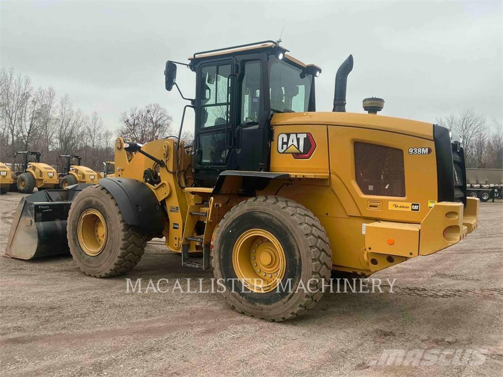 CAT 938M Wheel loaders