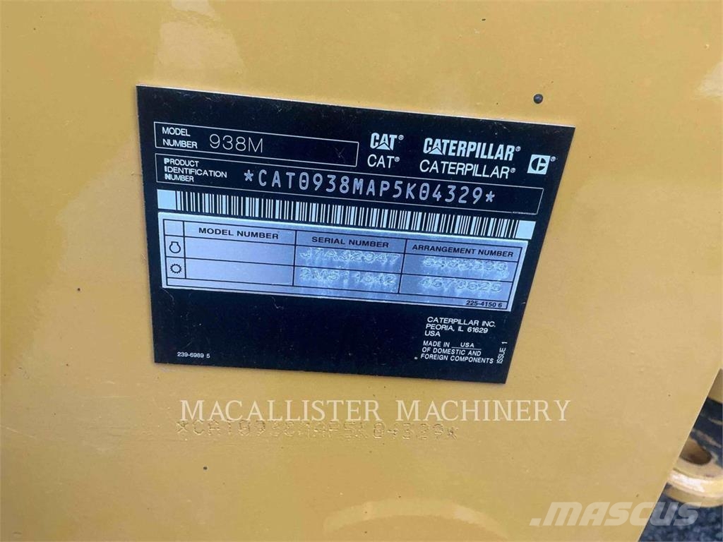 CAT 938M Wheel loaders