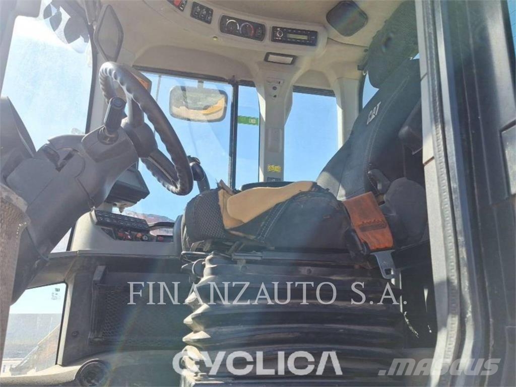 CAT 938M Cargadoras sobre ruedas