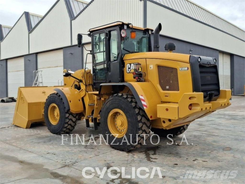 CAT 938M Ładowarki kołowe