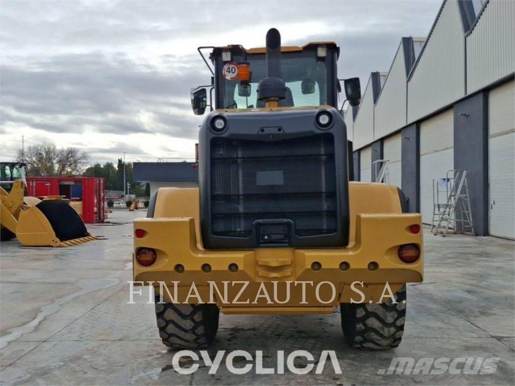 CAT 938M Ładowarki kołowe