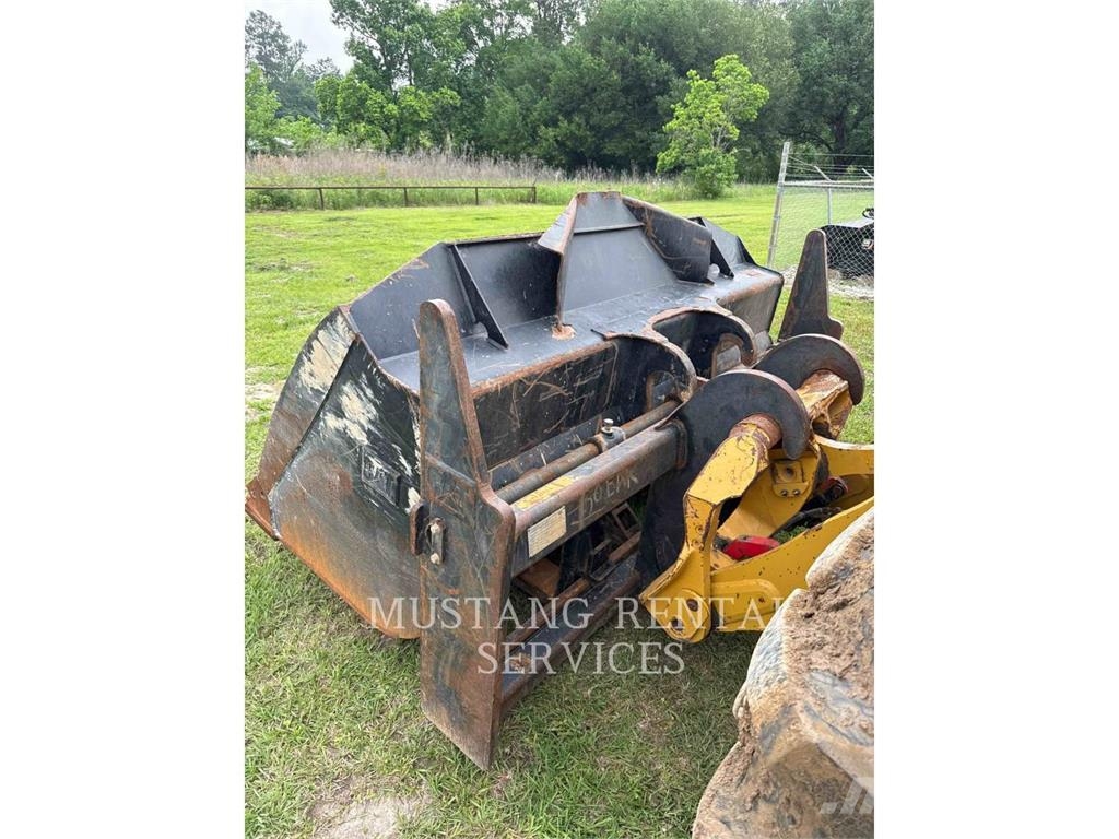 CAT 938M Rataslaadurid