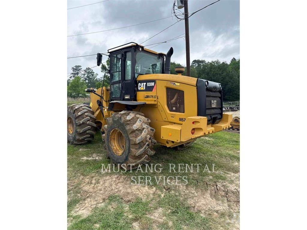 CAT 938M Rataslaadurid