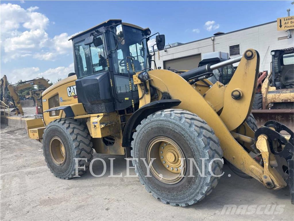 CAT 938M Carregadeiras de rodas