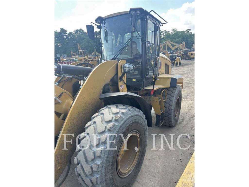 CAT 938M Carregadeiras de rodas