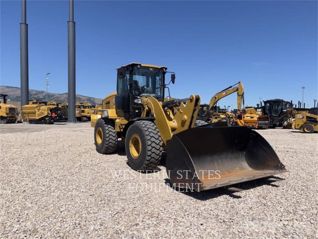 CAT 938M Radlader
