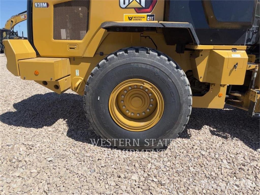 CAT 938M Radlader
