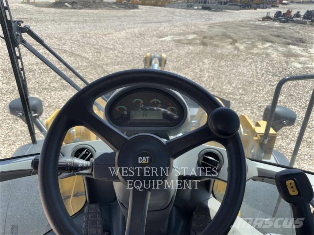 CAT 938M Radlader