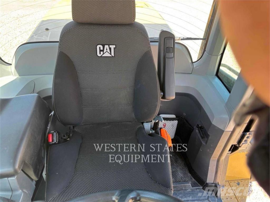 CAT 938M Radlader