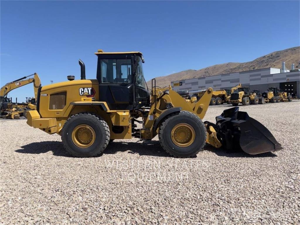 CAT 938M Radlader