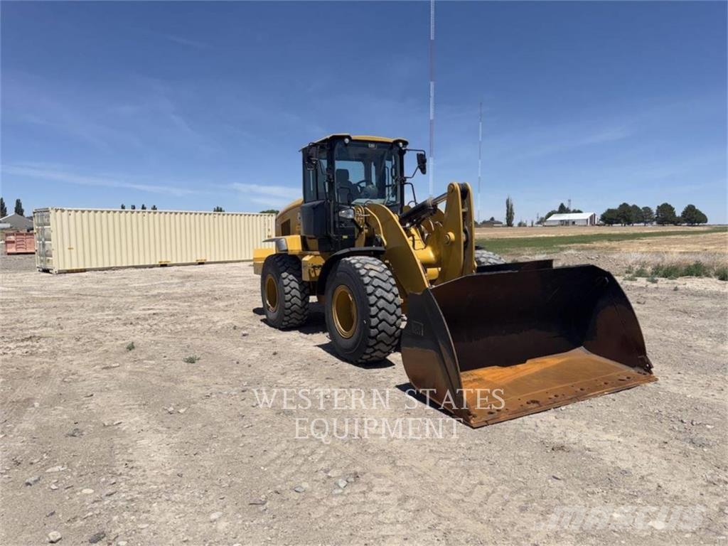 CAT 938M Wheel loaders