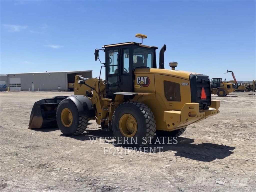 CAT 938M Wheel loaders