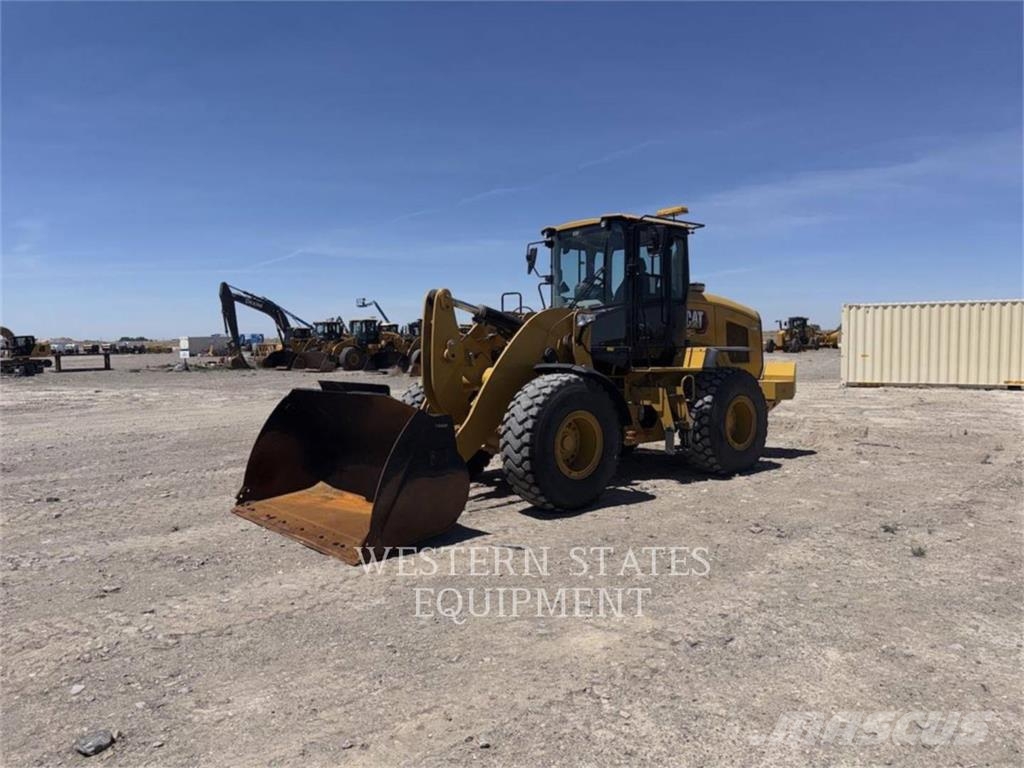 CAT 938M Wheel loaders