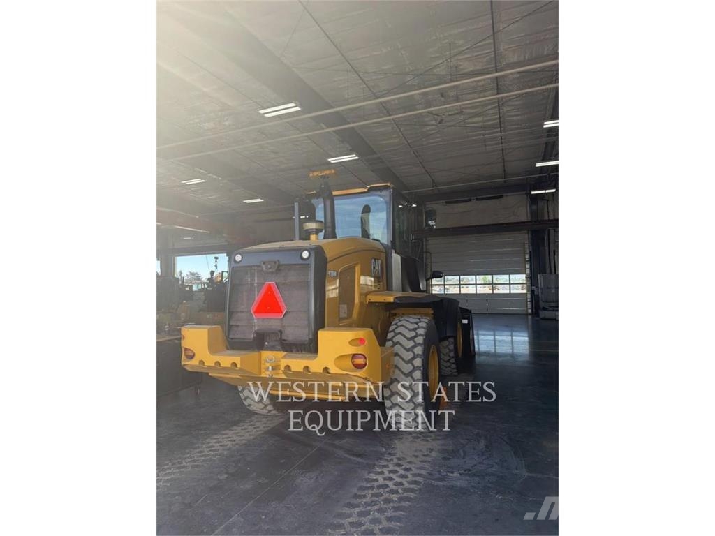 CAT 938M Radlader