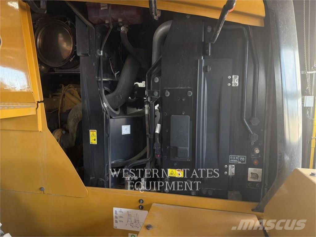 CAT 938M Radlader