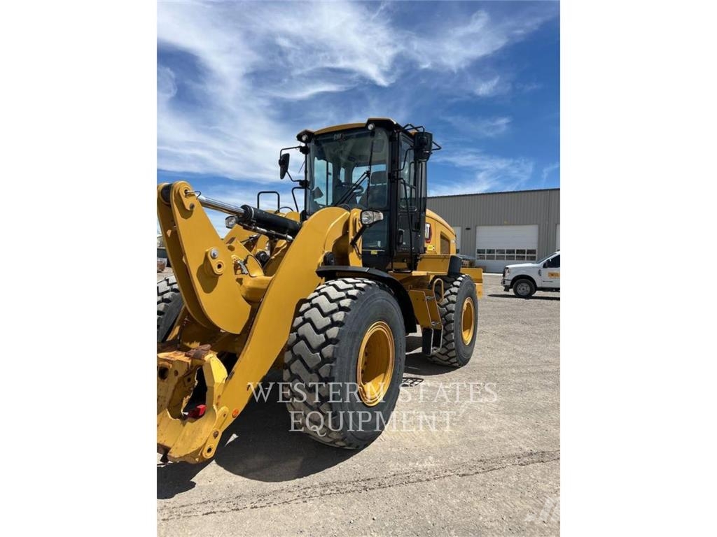 CAT 938M Radlader
