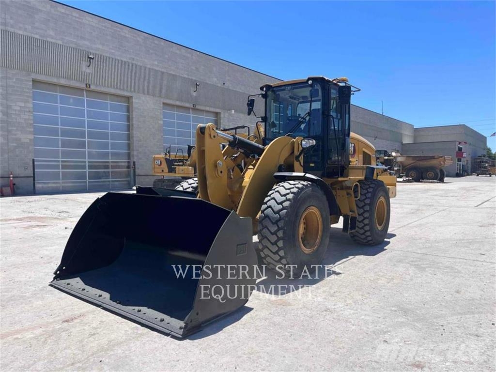 CAT 938M Radlader