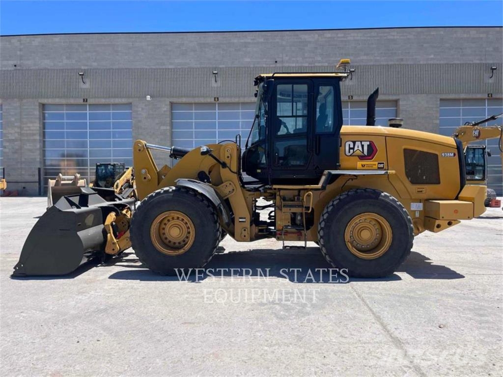 CAT 938M Radlader