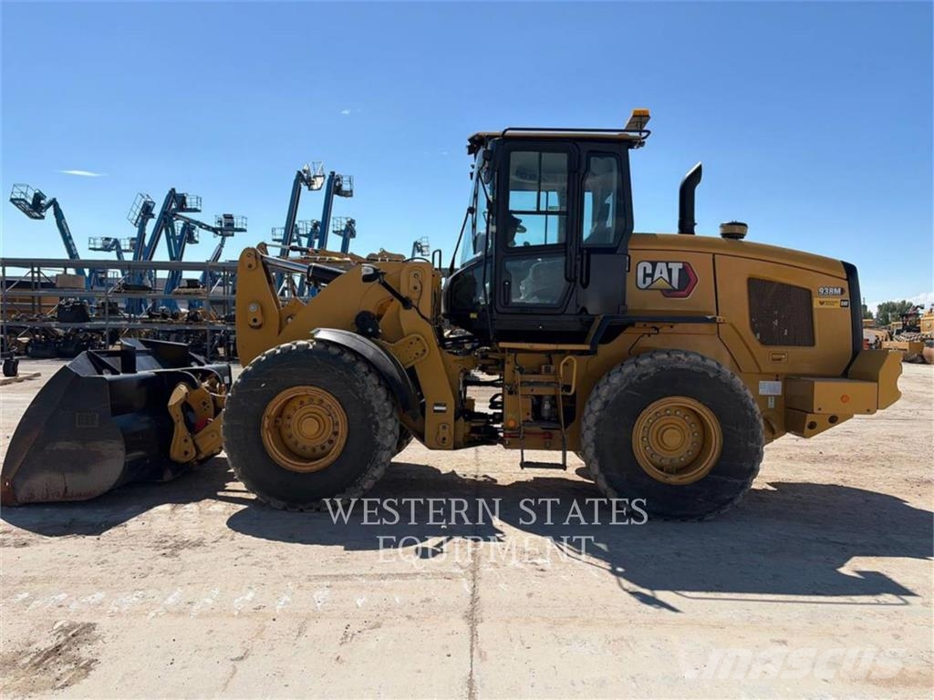 CAT 938M Radlader
