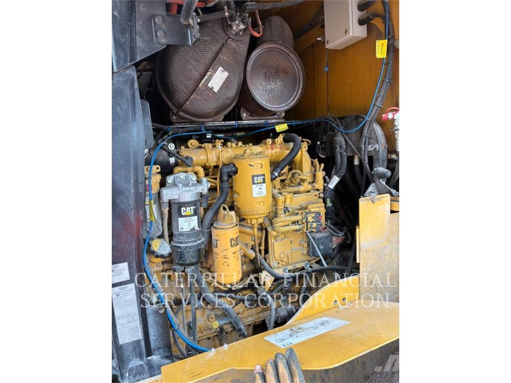 CAT 938M Radlader