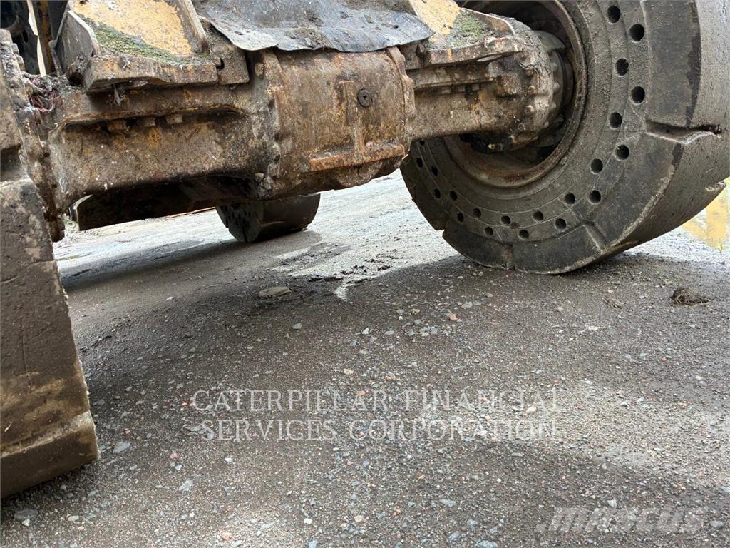 CAT 938M Radlader
