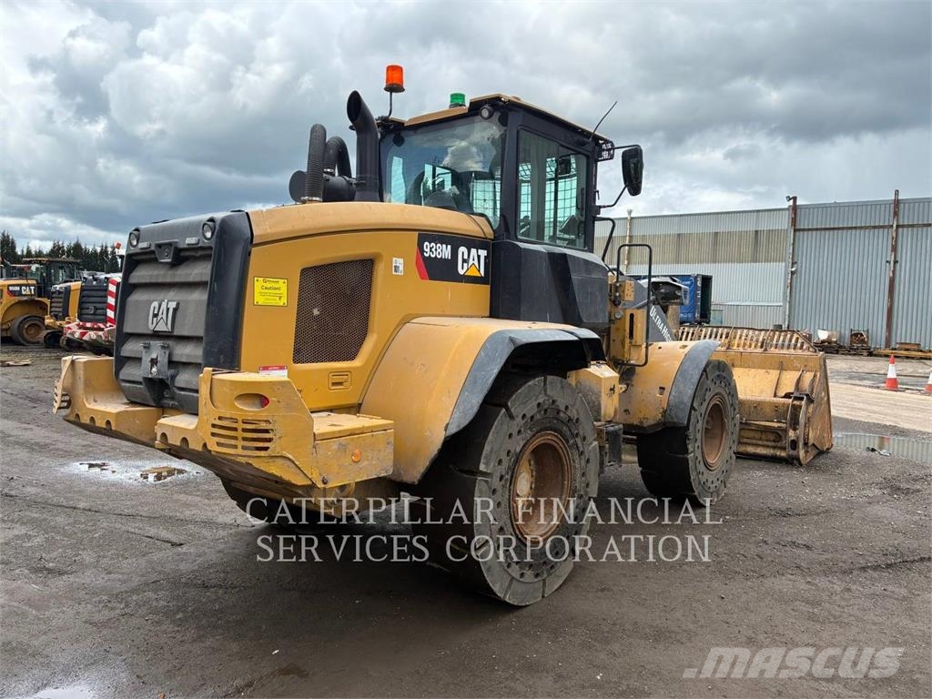 CAT 938M Radlader