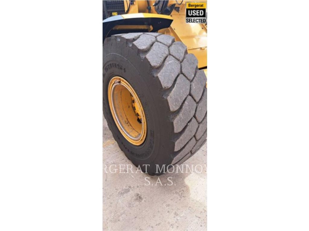CAT 938M Tekerlekli yükleyiciler