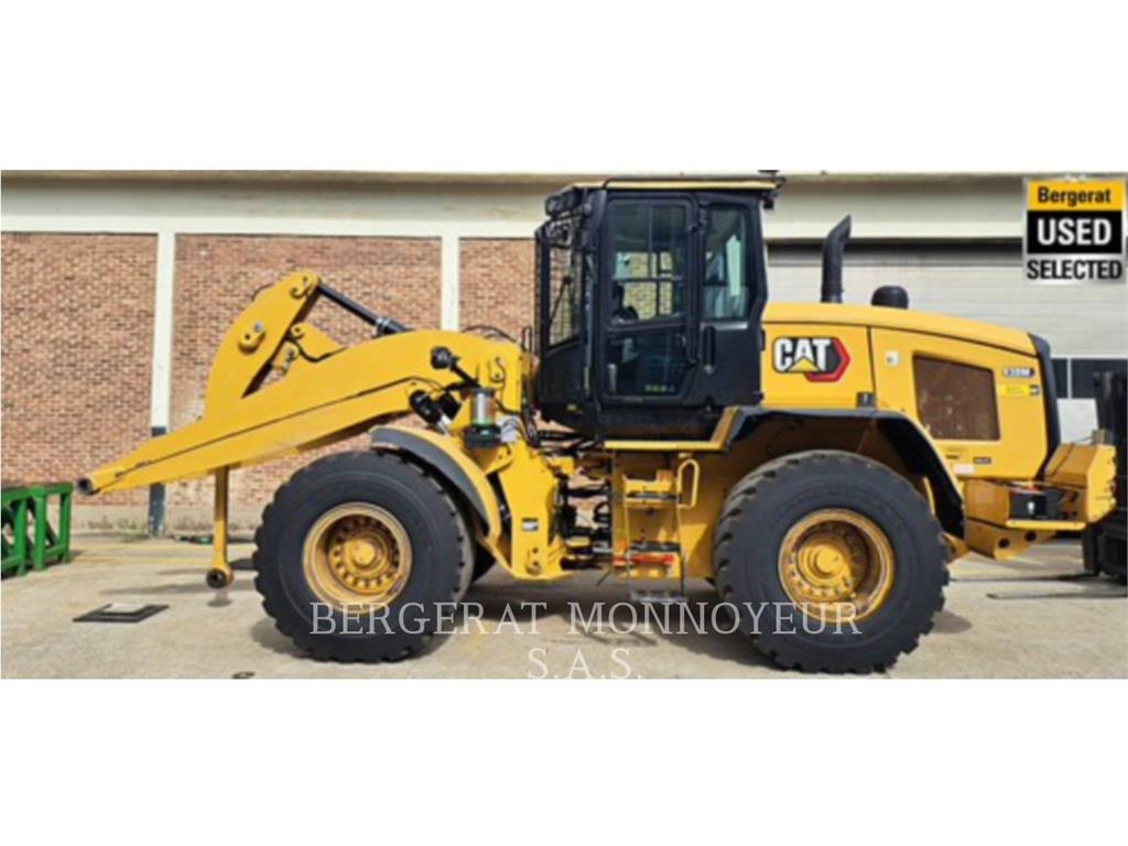 CAT 938M Tekerlekli yükleyiciler