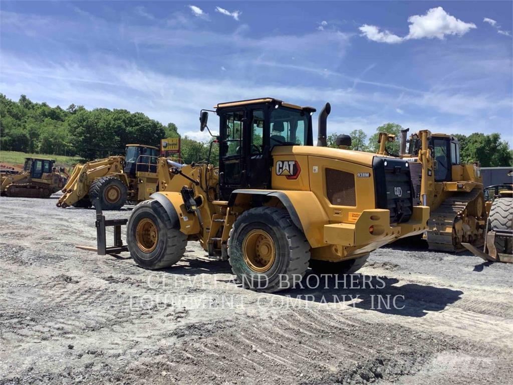 CAT 938M Wheel loaders