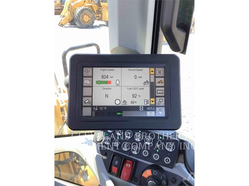 CAT 938M Wheel loaders