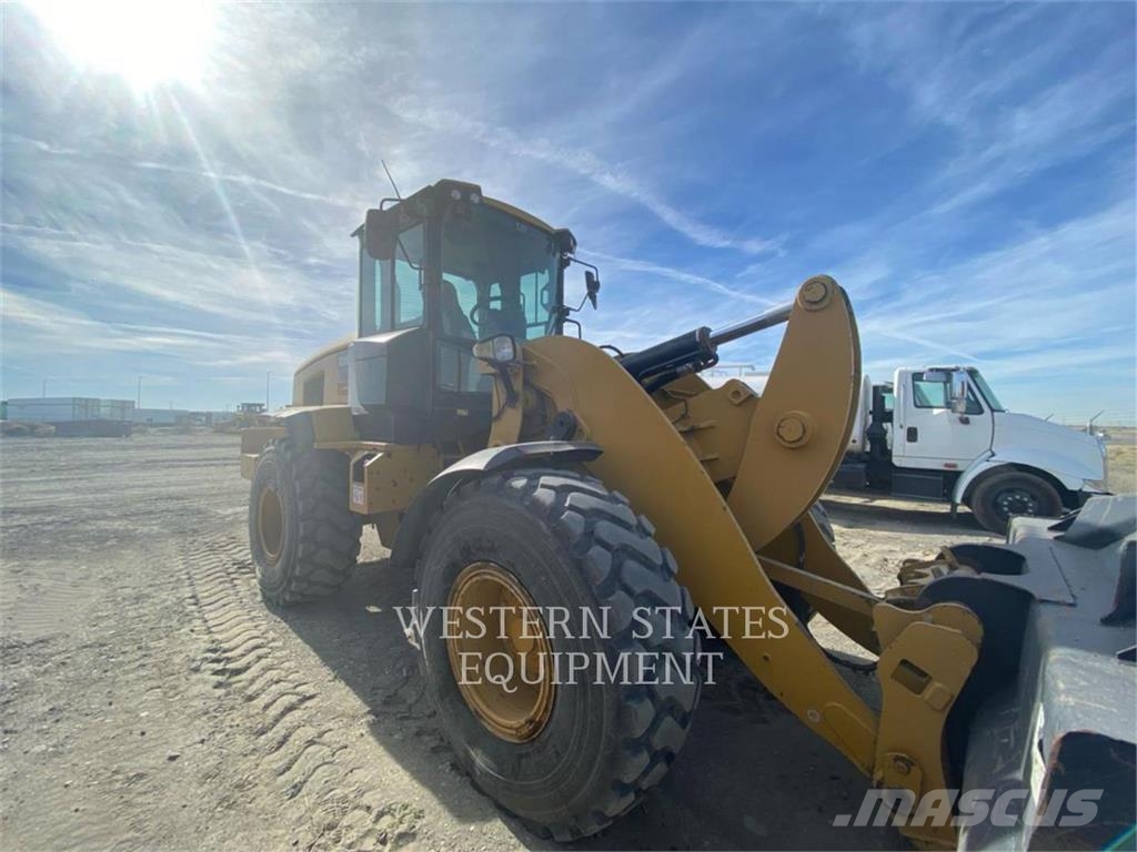 CAT 938M Cargadoras sobre ruedas
