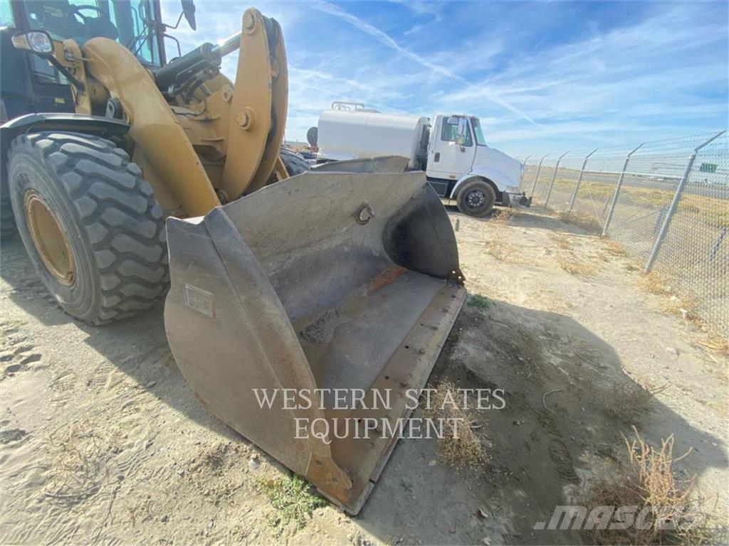 CAT 938M Cargadoras sobre ruedas