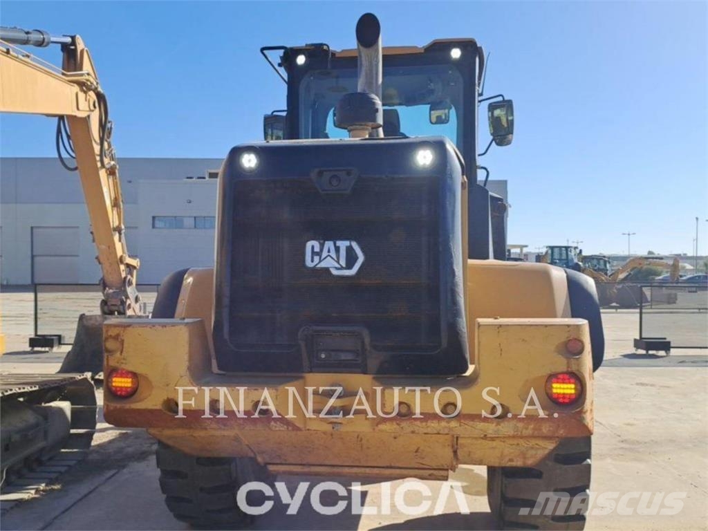 CAT 938M Carregadeiras de rodas