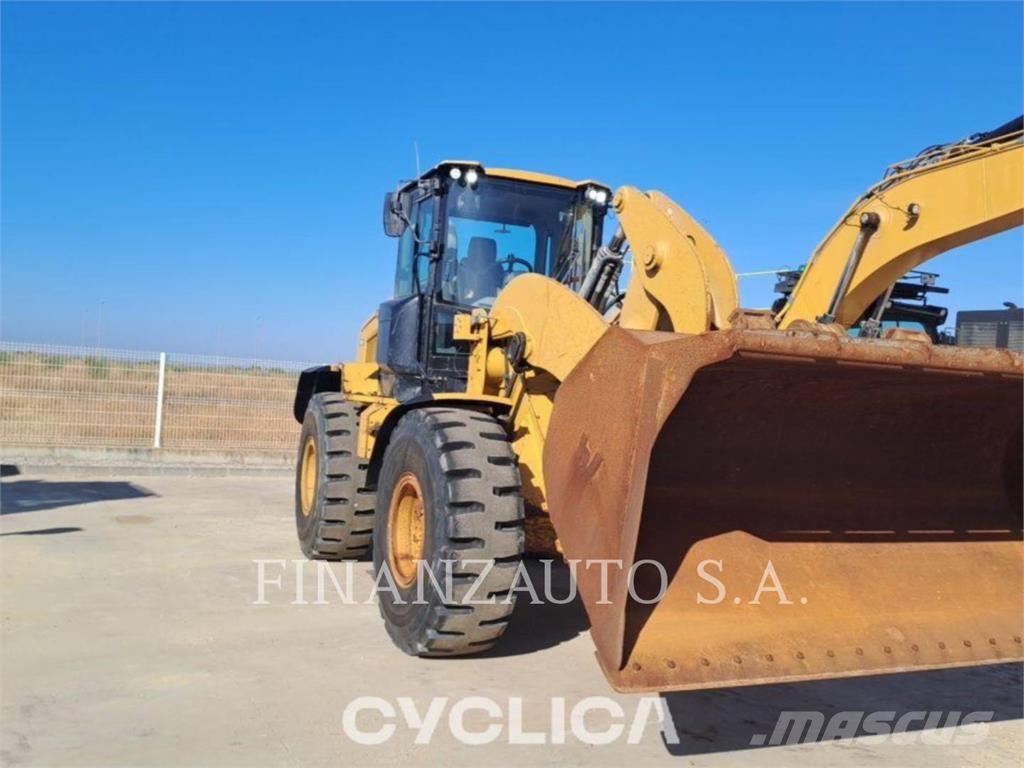 CAT 938M Carregadeiras de rodas