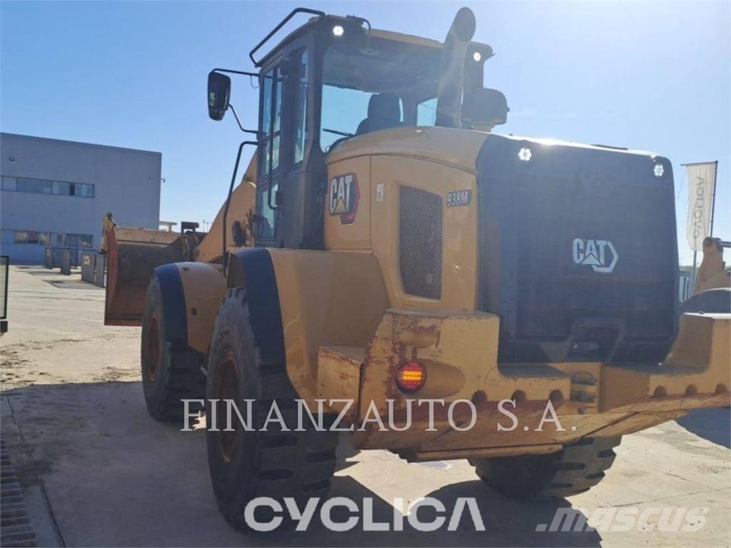 CAT 938M Carregadeiras de rodas