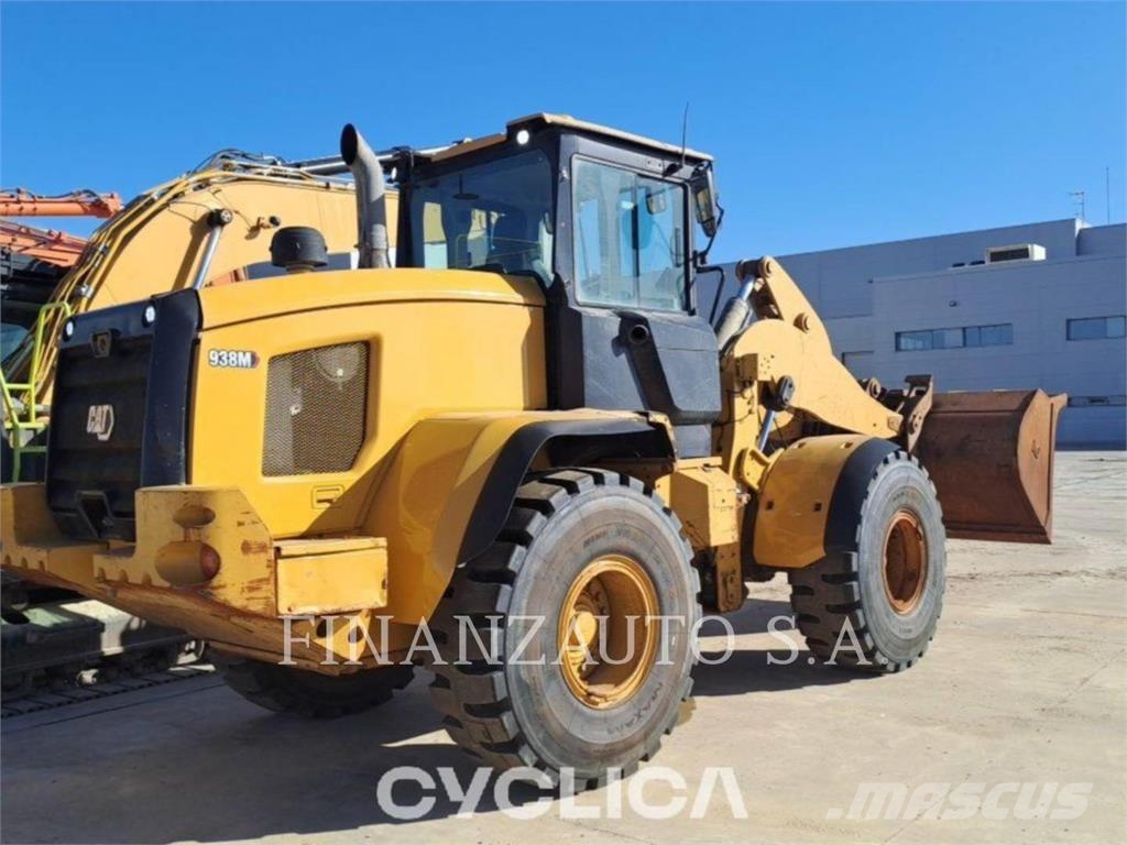 CAT 938M Carregadeiras de rodas