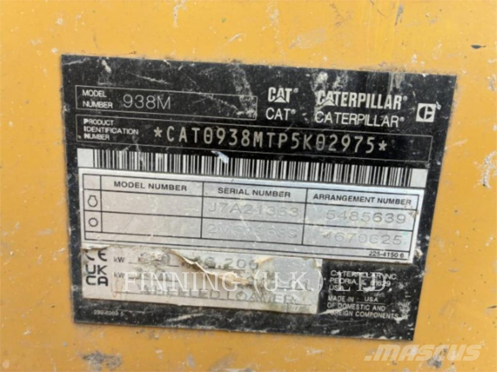 CAT 938M Iekrāvēji uz riteņiem