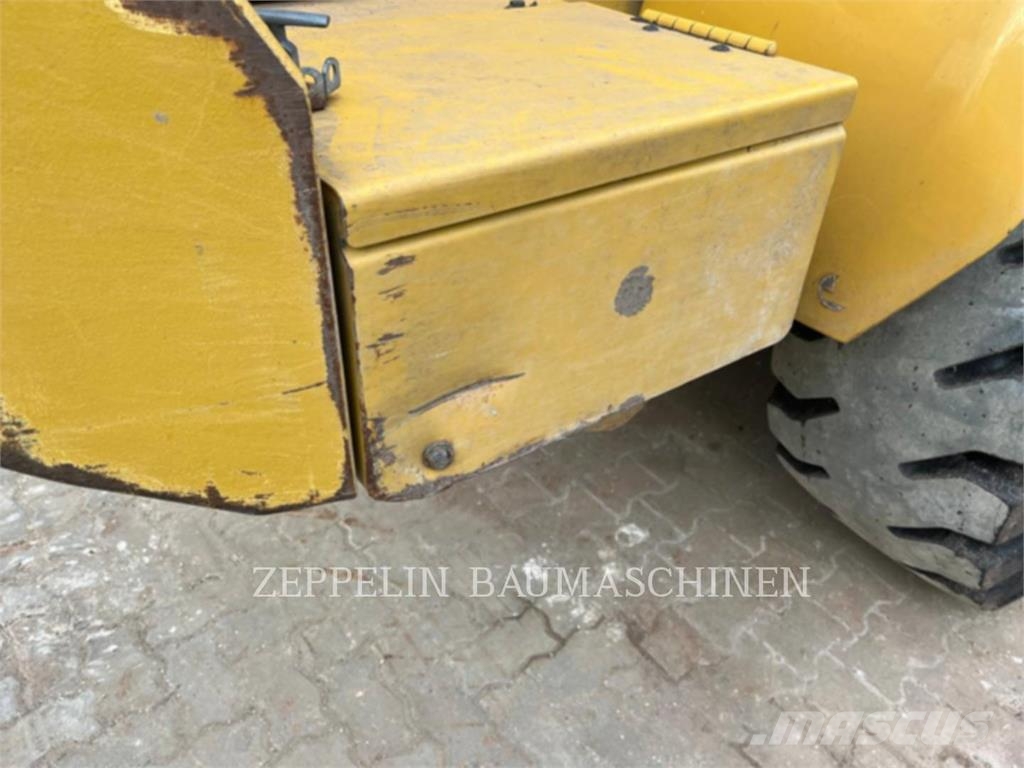 CAT 938M Wheel loaders