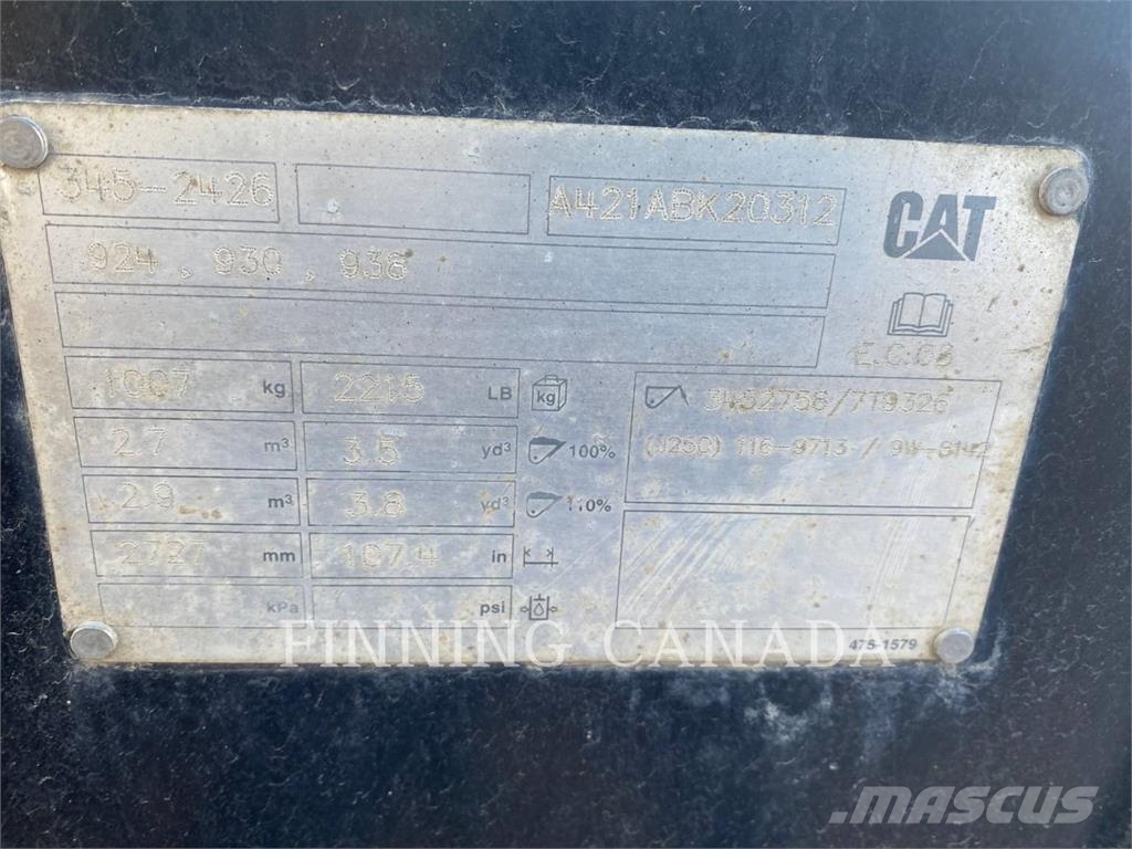 CAT 938M Radlader