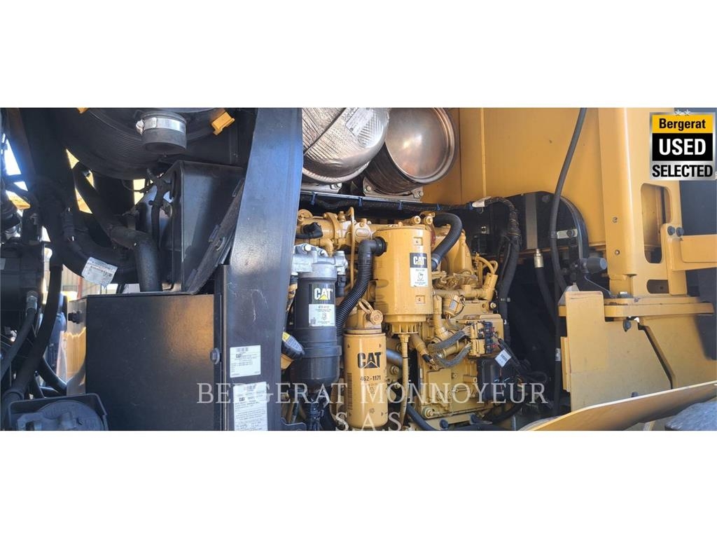 CAT 938M Wielladers